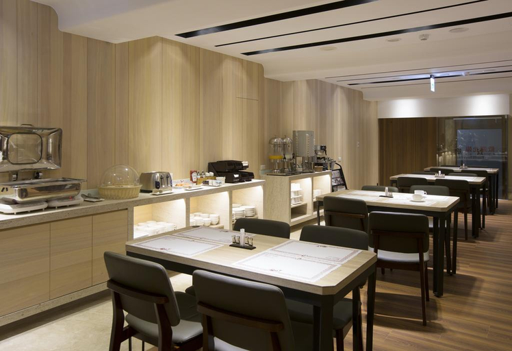Food & Drinks 5, Noble Hotel, Taipei City