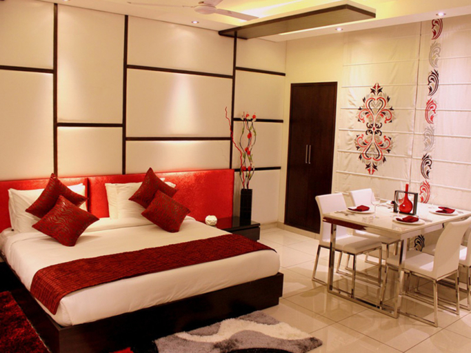 Bedroom 3, Hotel Amrapali Grand, Delhi