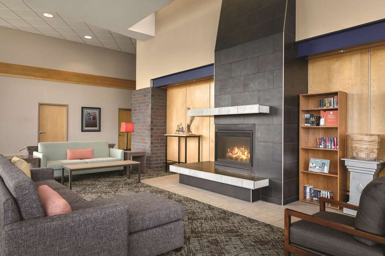 Public Area 3, Country Inn & Suites by Radisson, Fergus Falls, MN, Otter Tail
