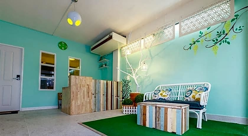 Public Area 3, Kamin Bird Hostel, Huai Kwang