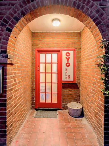 Public Area 2, Elstree Inn, Hertfordshire