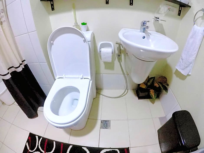 Bathroom 3, Studio Condo At Horizons 101, Cebu City