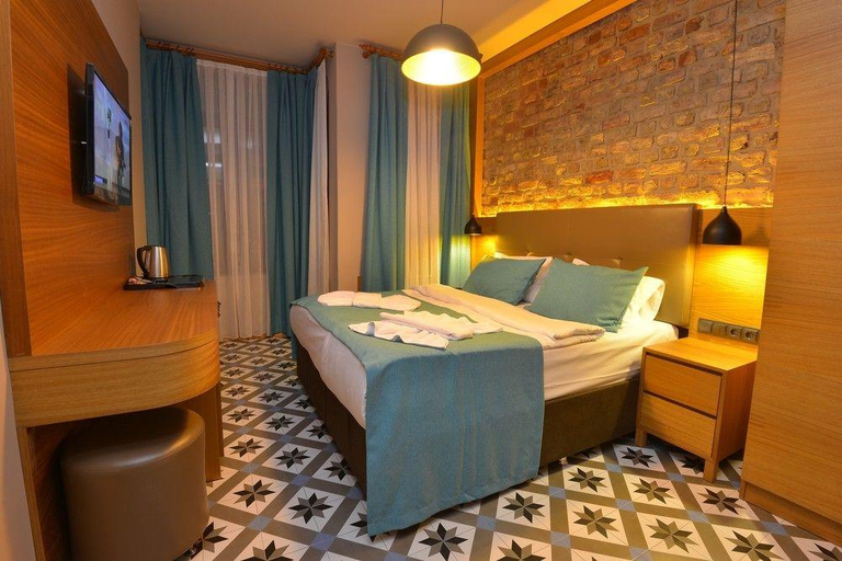 Bedroom 3, RETROPERA, Beyoğlu