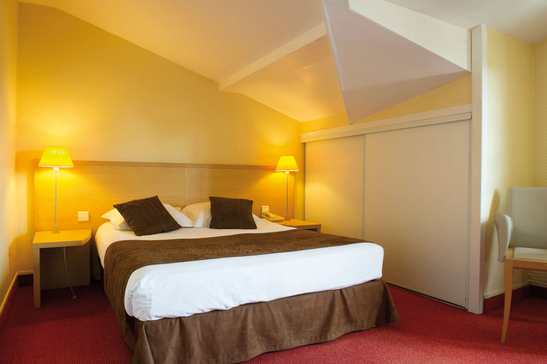 Bedroom 3, Hotel & Residence Orhoïtza, Pyrénées-Atlantiques