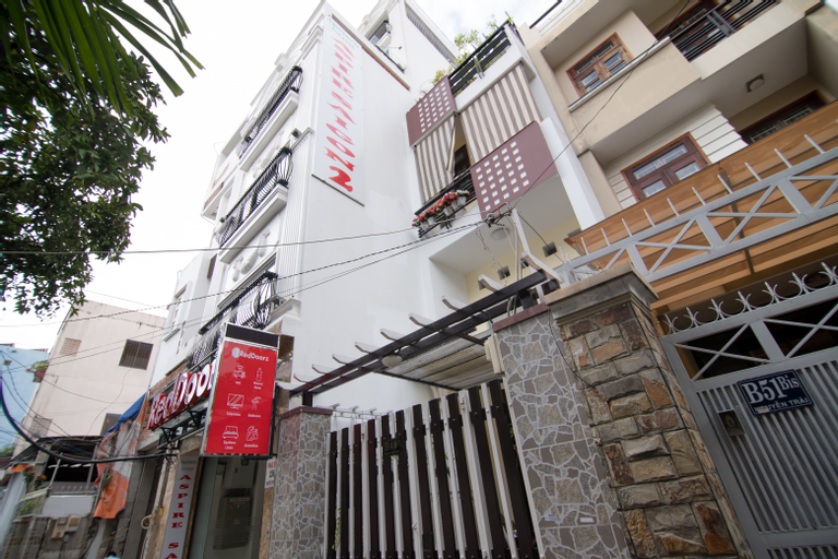 RedDoorz Plus @ Nguyen Trai Street, Quận 1