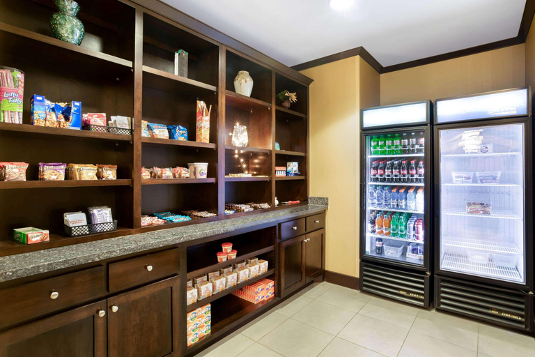 Public Area 2, La Quinta Inn Suites By Wyndham Sioux Falls, Minnehaha