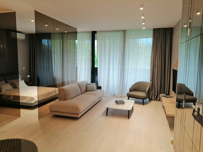 Public Area 2, Royal Gardens Luxury Apartments