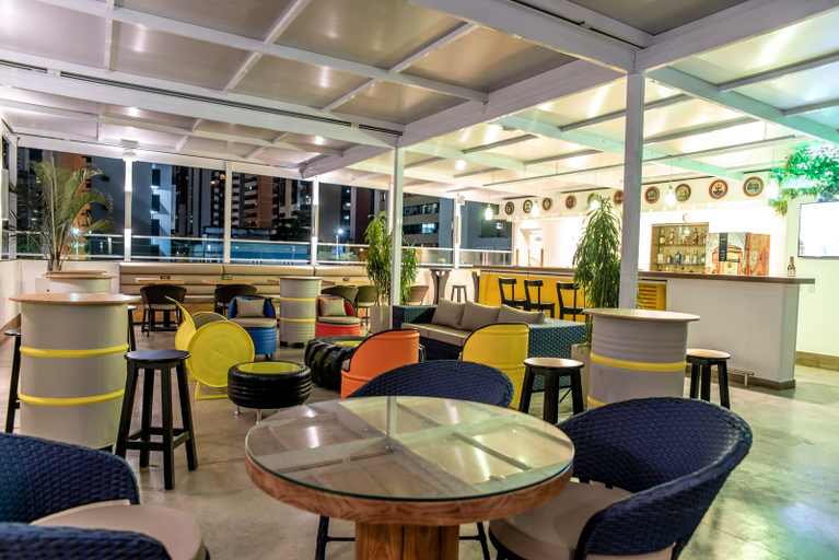 Food & Drinks 4, Villa Smart, Fortaleza