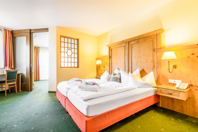 Bedroom, Hotel Seppl Familie&Spa, Innsbruck Land
