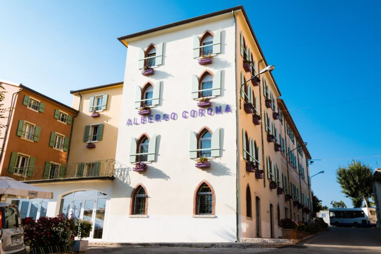 Hotel Corona, Verona