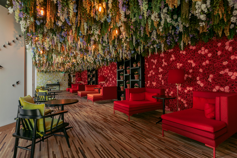 Public Area 4, Torel Avantgarde, Porto