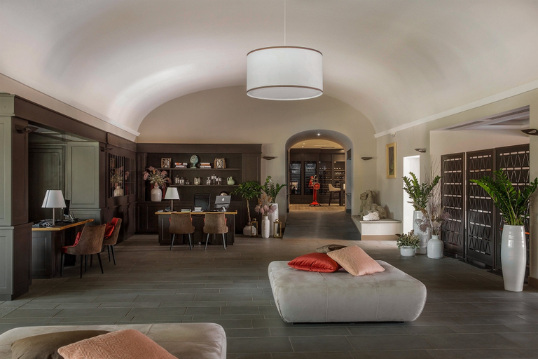 Public Area 4, Castelfalfi, Florence