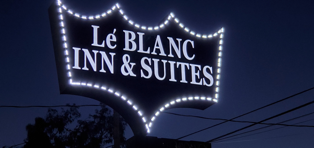 Exterior & Views, Le Blanc Inn & Suites, Los Angeles