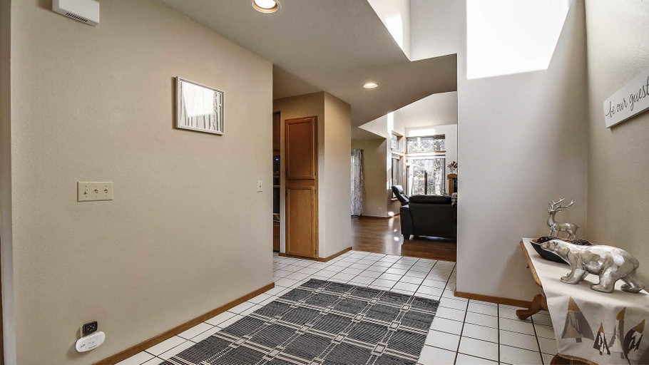 Bedroom 4, Skyline Condo 02, Deschutes