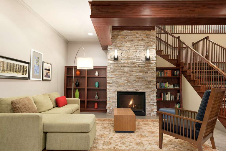 Public Area 2, Comfort Inn & Suites St. Paul Northeast, Ramsey
