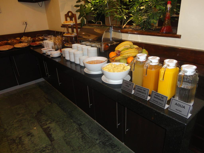 Food & Drinks 5, Diego De Almagro Centro Los Angeles, Biobío