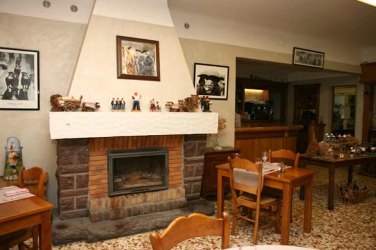 Public Area 2, Logis Hôtel Ur Hegian, Pyrénées-Atlantiques