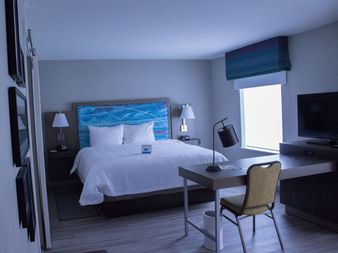 Bedroom 3, Hampton Inn & Suites Cranberry Pittsburgh, Butler