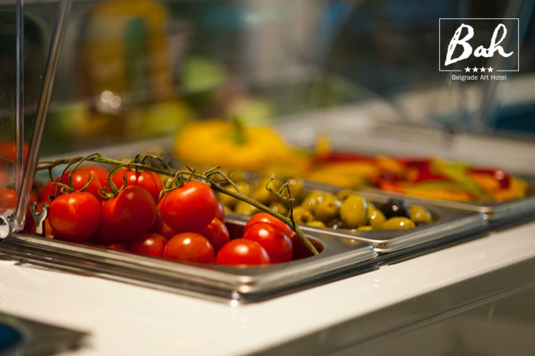 Food & Drinks 5, Eden Garden Suites, Belgrade