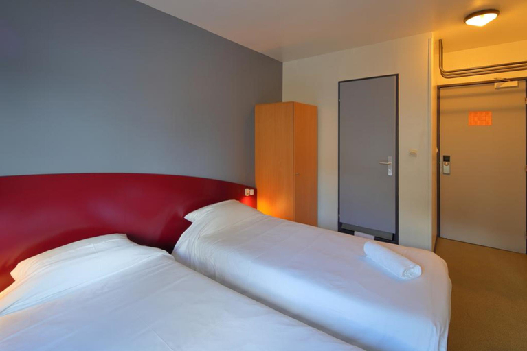 Bedroom 4, Hotel CIS Paris Kellermann, Paris