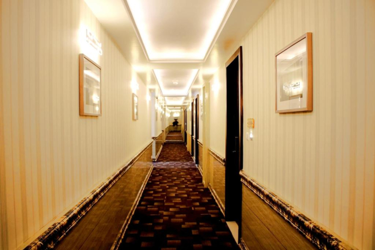 Public Area 2, Pinnacle by 1589 Hotels, Lucknow