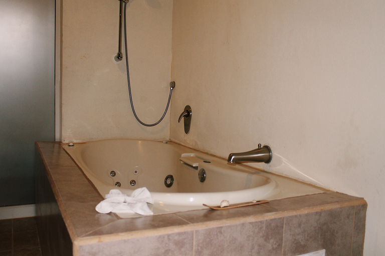 Bathroom, Quinta las Alondras, Guanajuato
