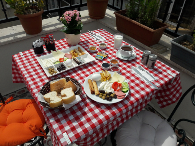 Food & Drinks 3, Borancik Suites, Beyoğlu