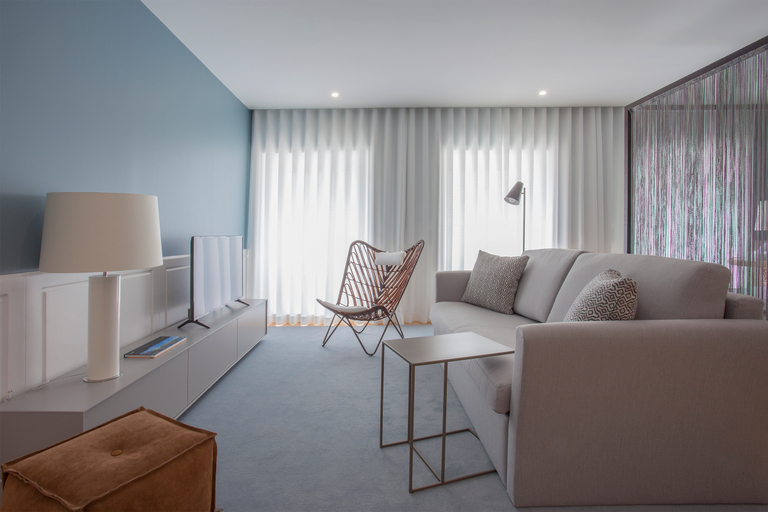 Exterior & Views 2, Downtown Luxury Studio with Balcony by Liiiving, Porto