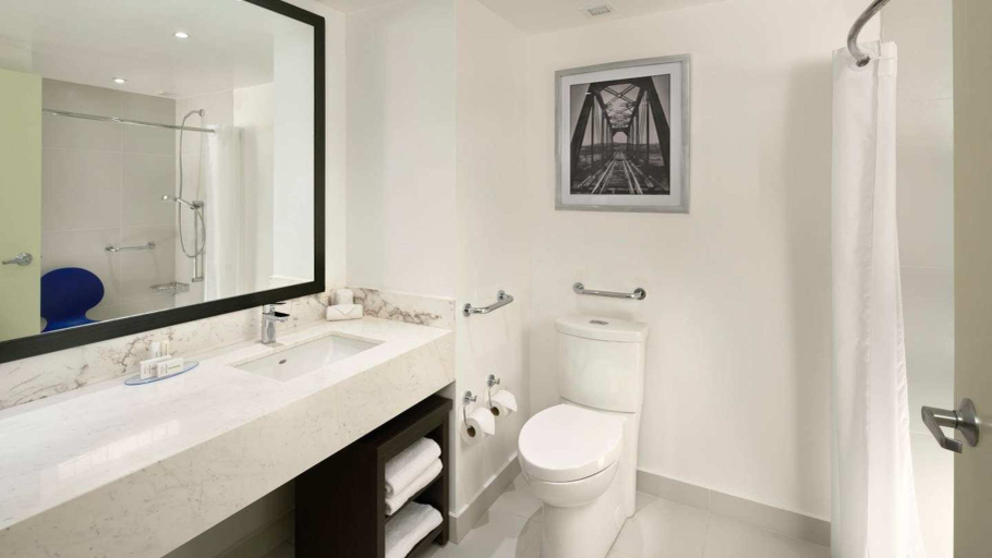 Bathroom 4, Fairfield Inn & Suites Nogales, Nogales