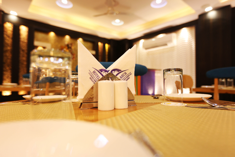 Food & Drinks 5, Airport Hotel Arch New Delhi, West
