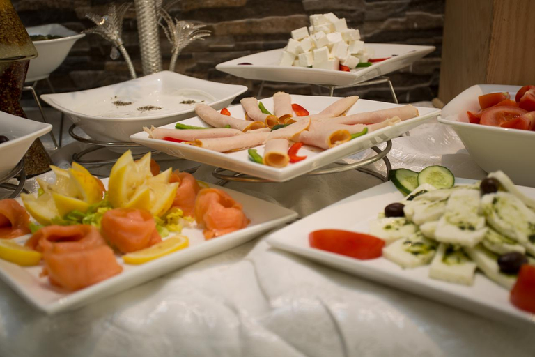 Food & Drinks 5, la hoya hotel suites, Jeddah