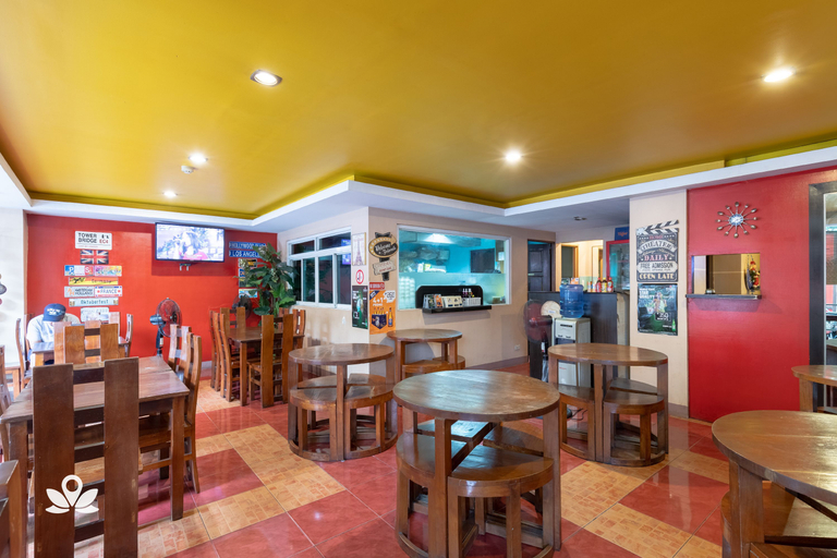 Food & Drinks, ZEN Rooms Haeinsa Condotel QC, Quezon City