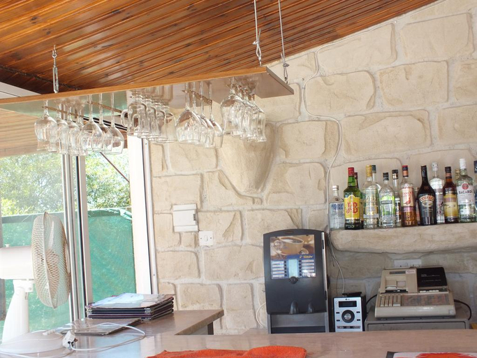 Others 5, Petsas Apartments