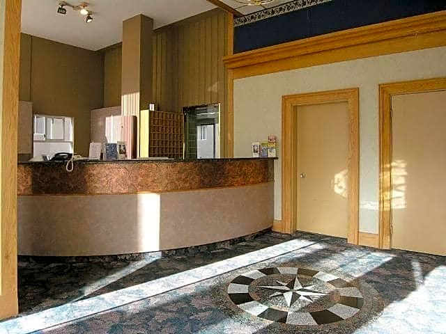 Bathroom 4, Tropicana Suite Hotel, Greater Vancouver