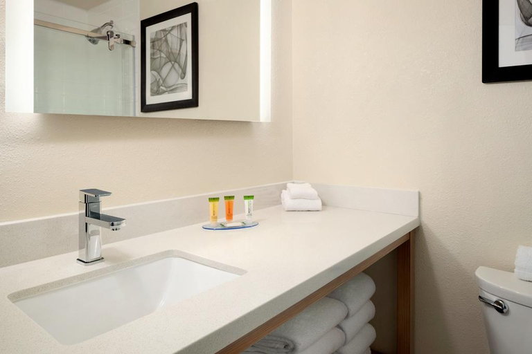 Bathroom 4, Ramada Uniontown, Fayette