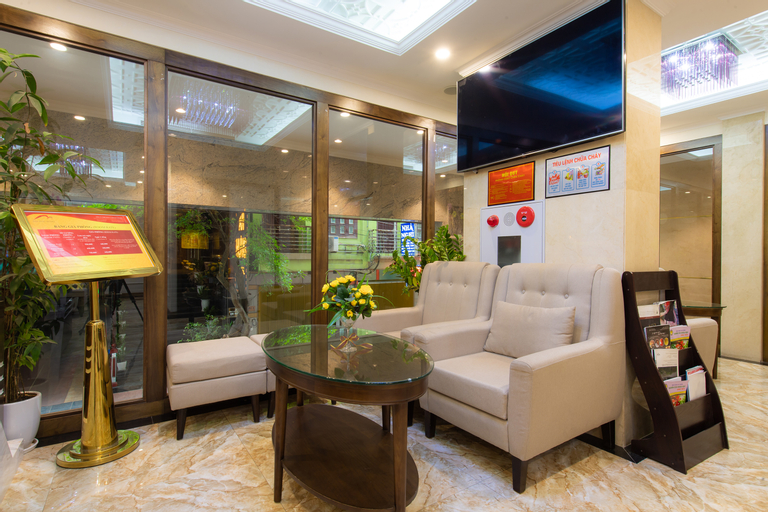 Dai Phat Hotel, Cầu Giấy