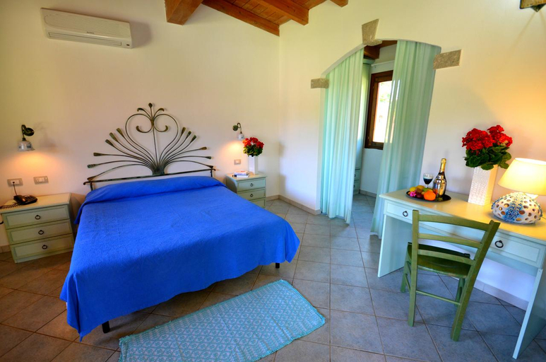 Bedroom 3, Limone Beach Village, Cagliari