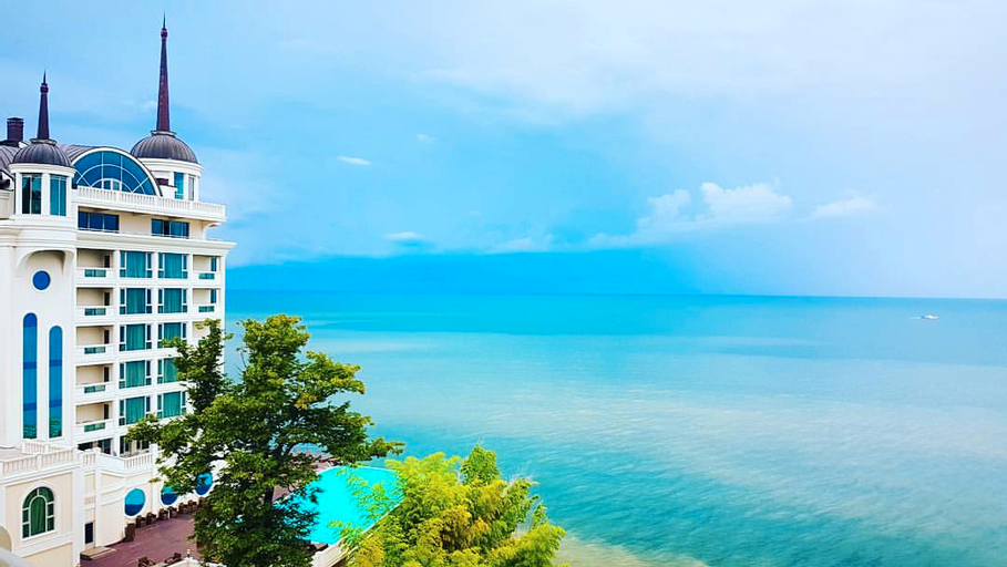 Castello Mare Hotel & Wellness Resort, Kobuleti