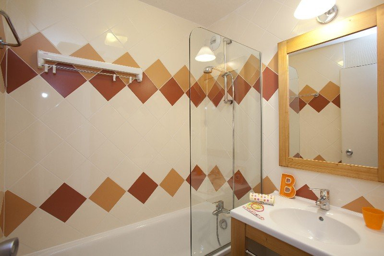 Bathroom, Residence Maeva Les Combes, Savoie