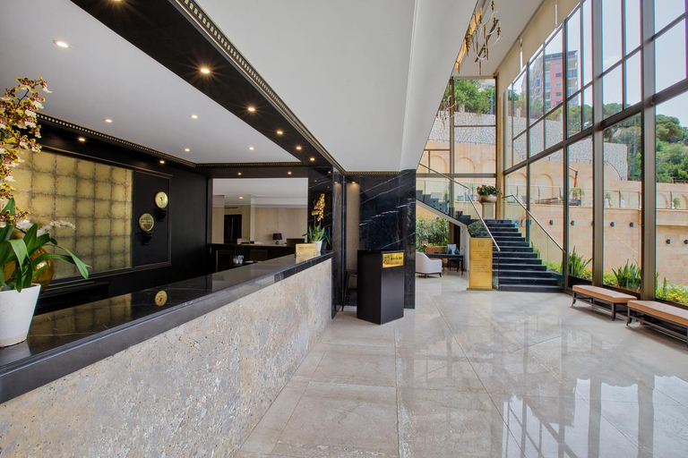 Public Area 5, BURJ on BAY Hotel, Kasrouane