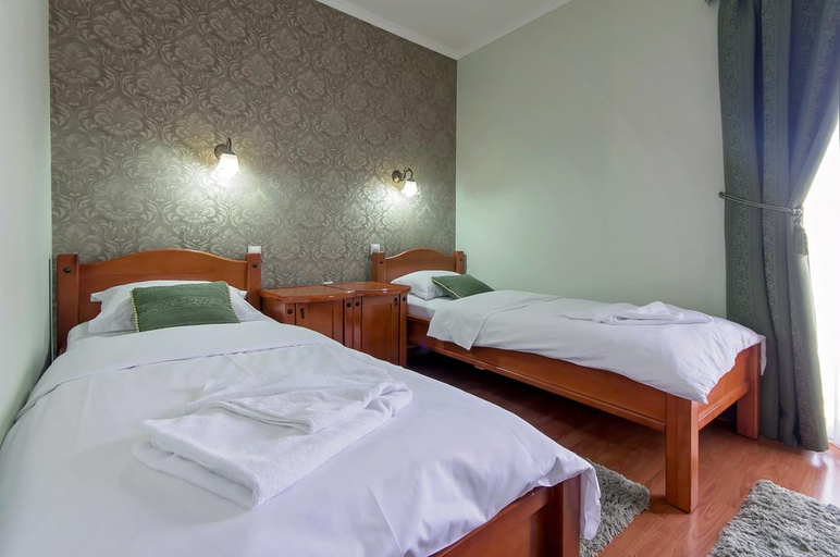 Bedroom 3, Holiday Hotel Podgorica