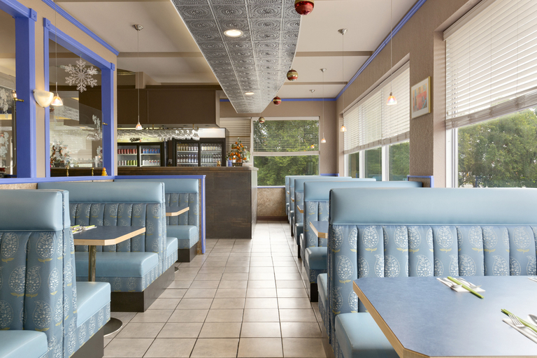 Others 5, Colonial Square Inn & Suites Saskatoon, Division No. 11