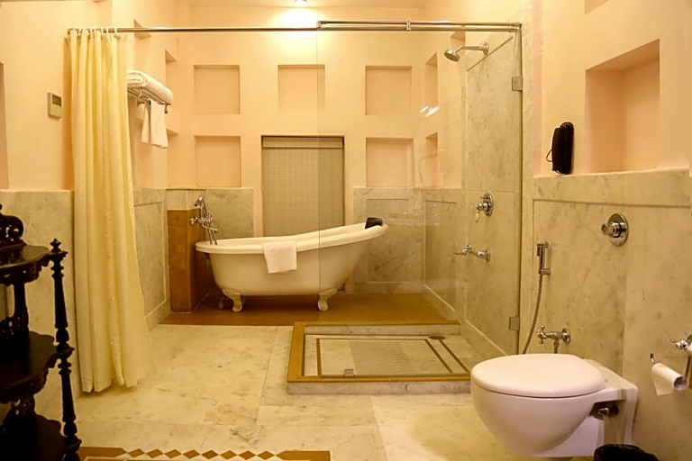 Bathroom 4, Brijrama Palace A Heritage Hotel, Chandauli