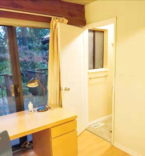Bathroom 3, Capilano Forest Little House, Greater Vancouver
