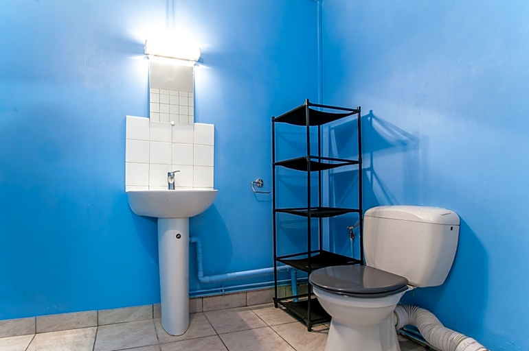 Bathroom 5, Ha Tel Des Andelys, Paris