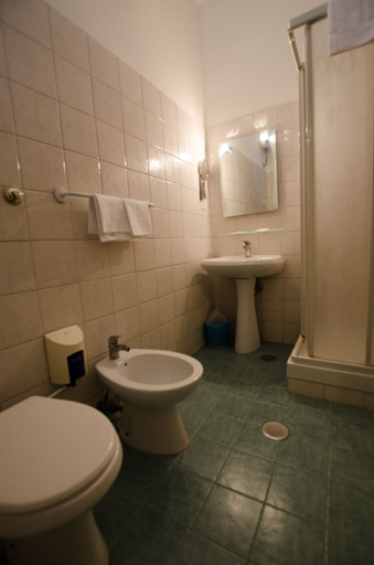 Bathroom 4, Hotel Termini, Rome