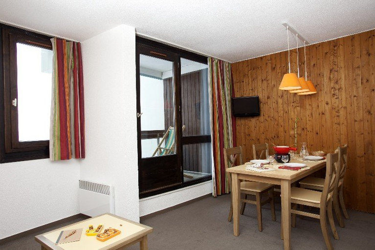 Bedroom 2, Residence Maeva Les Combes, Savoie