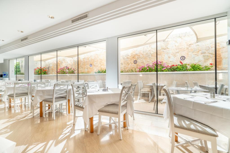 Food & Drinks 5, Tropicana Hotel, Baleares