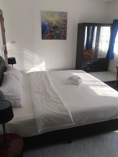 Lyndale Lodge, K. Sam Roi Yot