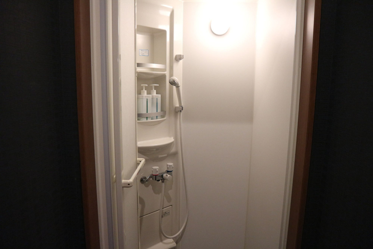 Bathroom 5, Khaosan World Namba, Osaka